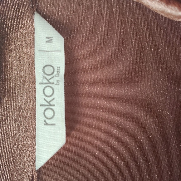 Rokoko By Dazz Size Medium Rose Color Velour Button Down Blouse Long Sleeve - Picture 4 of 6